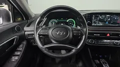 2022 Hyundai Sonata Premium Plus, белый — фото 17