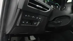 2022 Hyundai Sonata Premium Plus, белый — фото 18