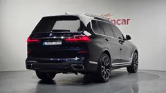 2022 BMW X7 xDrive 40i M Sport 6STR — фото 2