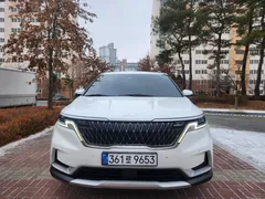 2022 Kia Carnival Diesel 9-Seater Prestige — фото 11
