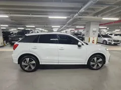 2023 Audi Q2 35 TDI Premium, белый — фото 8