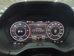 2023 Audi Q2 35 TDI Premium, белый — фото 16