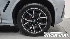 2022 BMW X4 xDrive 20d M Sports Pro, серо-серебристый — фото 5