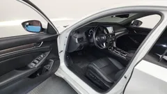 2021 Honda Accord 1.5 Turbo, белый — фото 10