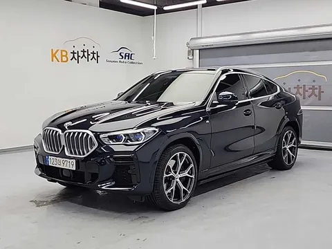 2022 BMW X6 xDrive40i M Sport