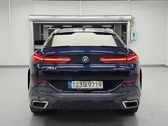 2022 BMW X6 xDrive40i M Sport — фото 3