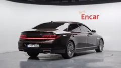 2021 Genesis G90 5.0 AWD, коричневый — фото 2