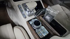 2021 Genesis G90 5.0 AWD, коричневый — фото 9