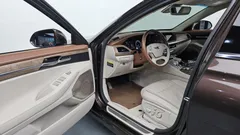 2021 Genesis G90 5.0 AWD, коричневый — фото 10