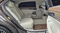 2021 Genesis G90 5.0 AWD, коричневый — фото 12