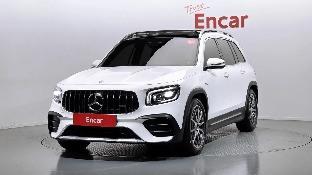 2023 Mercedes-Benz GLB-Class AMG GLB35 4MATIC