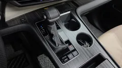 2023 Toyota Sienna 2.5 Hybrid AWD, серый — фото 9