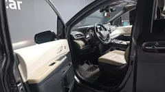 2023 Toyota Sienna 2.5 Hybrid AWD, серый — фото 10