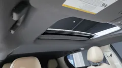 2023 Toyota Sienna 2.5 Hybrid AWD, серый — фото 17