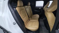 2022 Volvo XC40 B4 Inscription, белый — фото 13