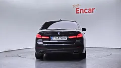 2023 BMW 5-Series 530i xDrive M Sport Package, серый — фото 4