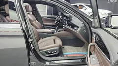 2023 BMW 5-Series 530i xDrive M Sport Package, серый — фото 11