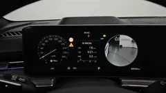 2024 Kia K5 1.6 Turbo, белый — фото 8