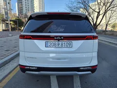 2023 Kia Carnival Diesel 9-Seater Prestige — фото 4