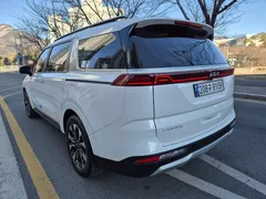 2023 Kia Carnival Diesel 9-Seater Prestige — фото 5