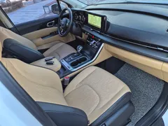 2023 Kia Carnival Diesel 9-Seater Prestige — фото 18