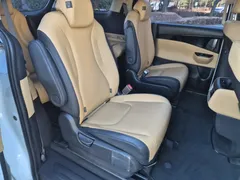 2023 Kia Carnival Diesel 9-Seater Prestige — фото 19