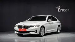 2023 BMW 5-Series 530i Luxury — фото 1