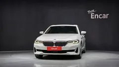 2023 BMW 5-Series 530i Luxury — фото 3