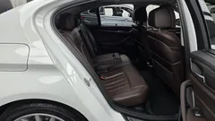 2023 BMW 5-Series 530i Luxury — фото 12