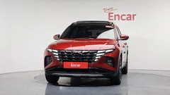2021 Hyundai Tucson Inspiration 2WD, красный — фото 3