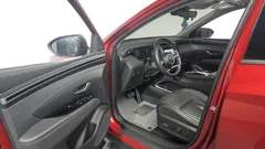 2021 Hyundai Tucson Inspiration 2WD, красный — фото 10