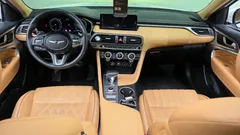 2023 Genesis G70 Gasoline 2.0T 4WD, белый — фото 7