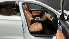 2023 Genesis G70 Gasoline 2.0T 4WD, белый — фото 10