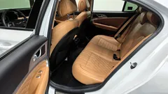 2023 Genesis G70 Gasoline 2.0T 4WD, белый — фото 12