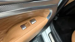 2023 Genesis G70 Gasoline 2.0T 4WD, белый — фото 17