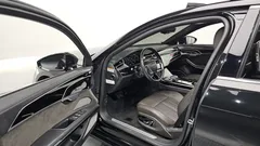 2021 Audi A8 55 TFSI Quattro LWB, чёрный — фото 11