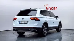2022 Volkswagen Tiguan 2.0 TSI Prestige — фото 2