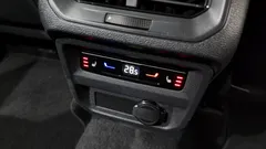 2022 Volkswagen Tiguan 2.0 TSI Prestige — фото 18