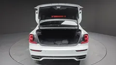 2022 Volvo S60 B5 R-Design — фото 20