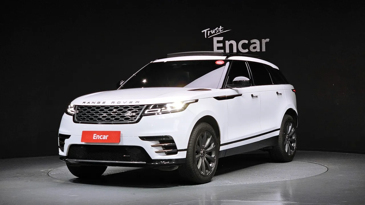 2023 Land Rover Range Rover Velar 2.0 P250 R-Dynamic SE