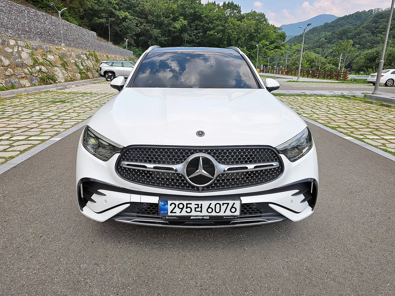 2023 Mercedes-Benz GLC-Class GLC300 4MATIC AMG Line