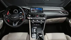 2021 Genesis G70 Gasoline 2.0T 2WD, чёрный — фото 7