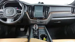 2022 Volvo XC60 B5 Inscription — фото 14