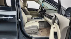 2024 Kia Canival 7-Seater Signature, чёрный — фото 11