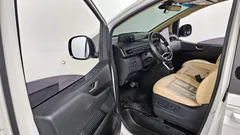 2023 Hyundai Staria 4WD Tourer 9-Seater — фото 10