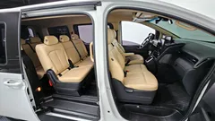 2023 Hyundai Staria 4WD Tourer 9-Seater — фото 12