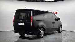 2023 Hyundai Staria Tourer 9-Seater — фото 2