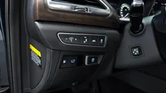 2021 Genesis G90 3.8 AWD, синий — фото 20