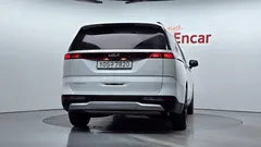 2023 Kia Carnival Diesel 9-Seater Prestige — фото 4