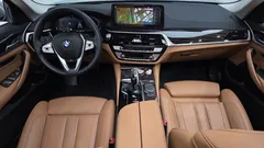 2023 BMW 5-Series 520i Luxury — фото 7